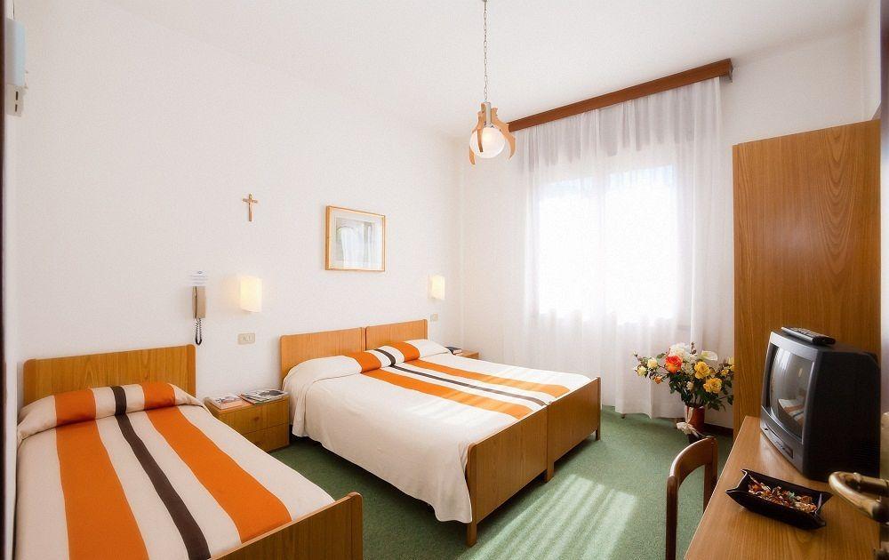 Hotel Regina Caorle Ngoại thất bức ảnh